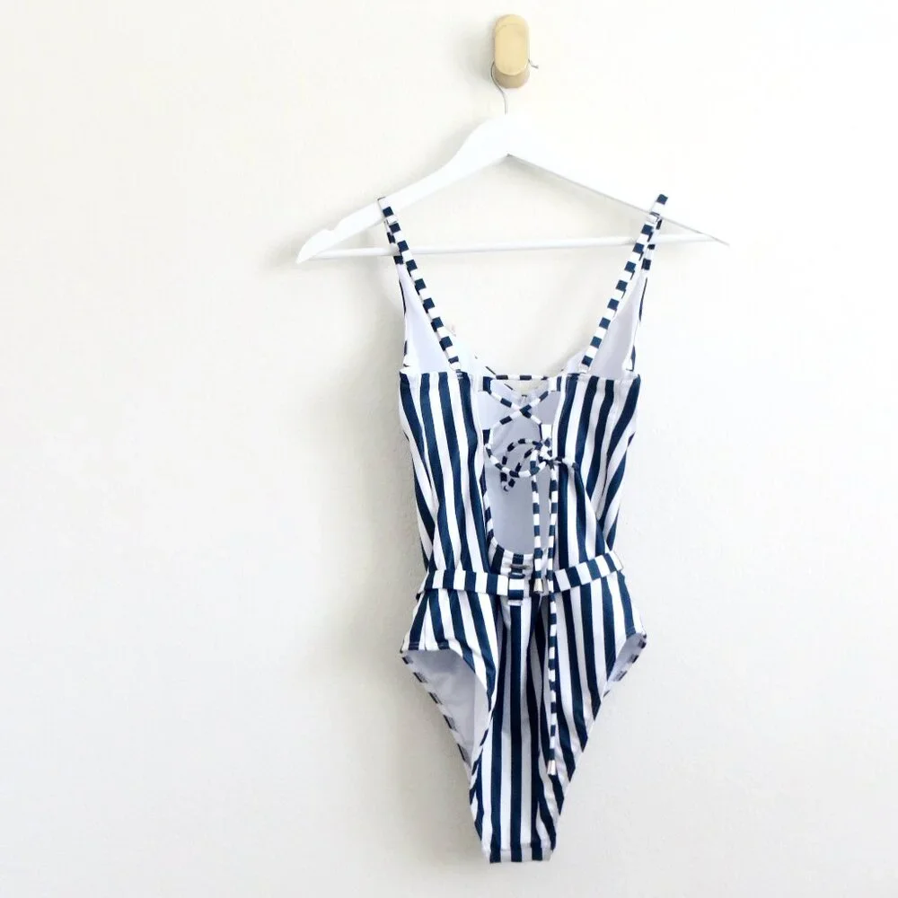 NEW! Kenny Flowers The Hamptons One Piece Swimsuit stripped SZ M - Picture 11 of 14